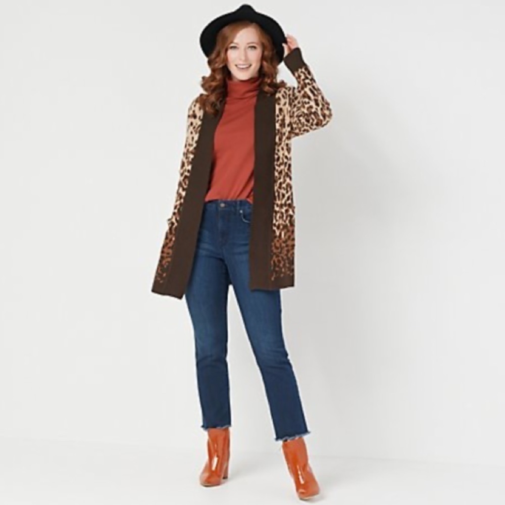 Isaac Mizrahi Live! Leopard print Cardigan, size M NWOT - Picture 2 of 8